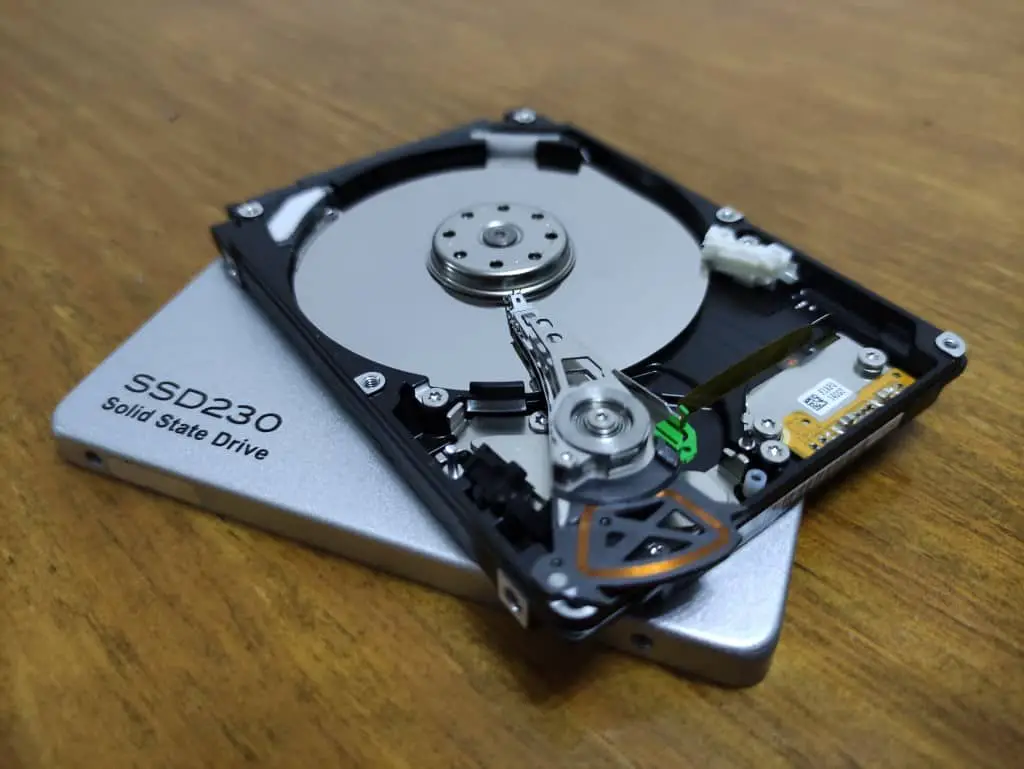 SSD_HDD_opened